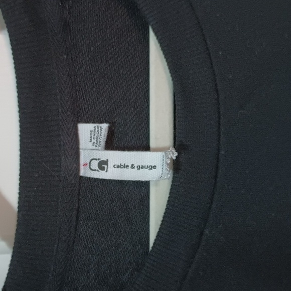 Cable and Gauge laced sweatshirt size large - Picture 3 of 7